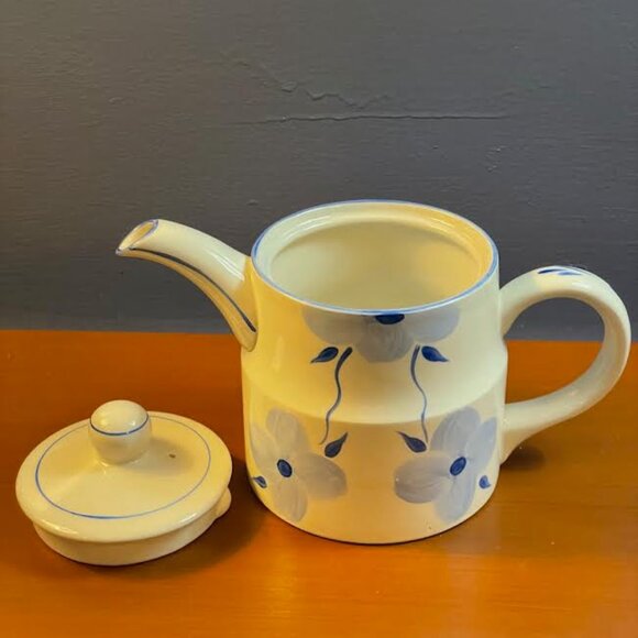 Wood and Sons Ellgreave White and Floral Blue Teapot Vintage Ironstone English - Picture 3 of 9